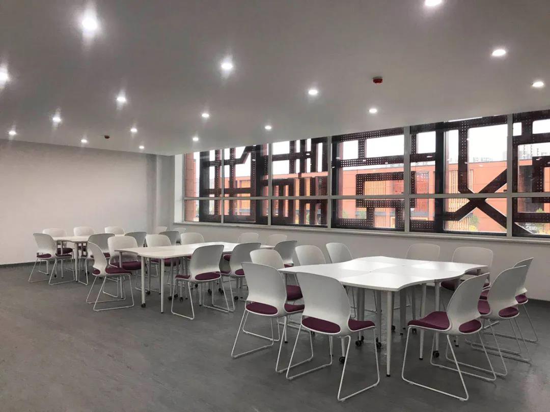 上百所學校選擇祥聚座椅，安全健康學習環境，助力開學季