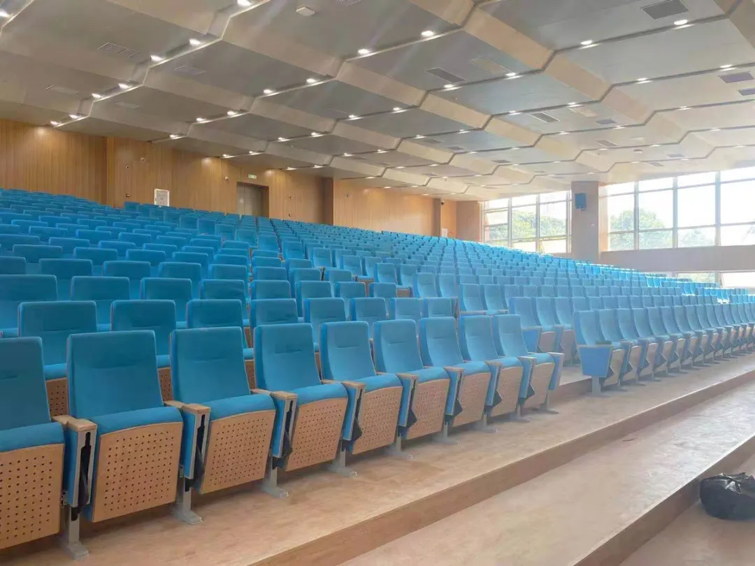 上百所學校選擇祥聚座椅，安全健康學習環境，助力開學季(圖17)