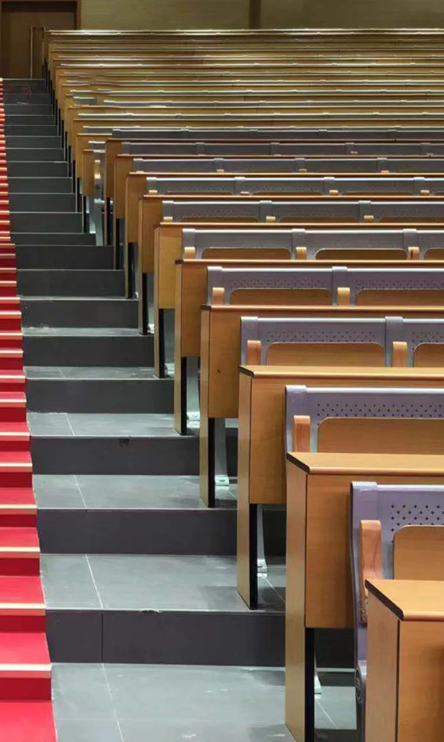 上百所學校選擇祥聚座椅，安全健康學習環境，助力開學季(圖38)