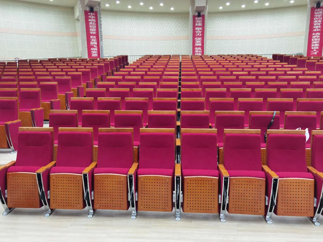 上百所學校選擇祥聚座椅，安全健康學習環境，助力開學季(圖44)